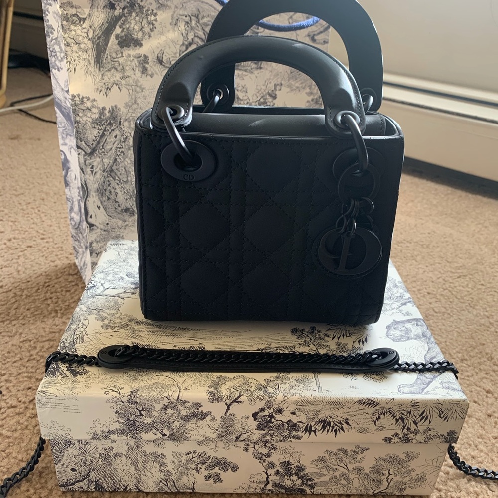 Dior lady top handle bag cannage pattern black mat